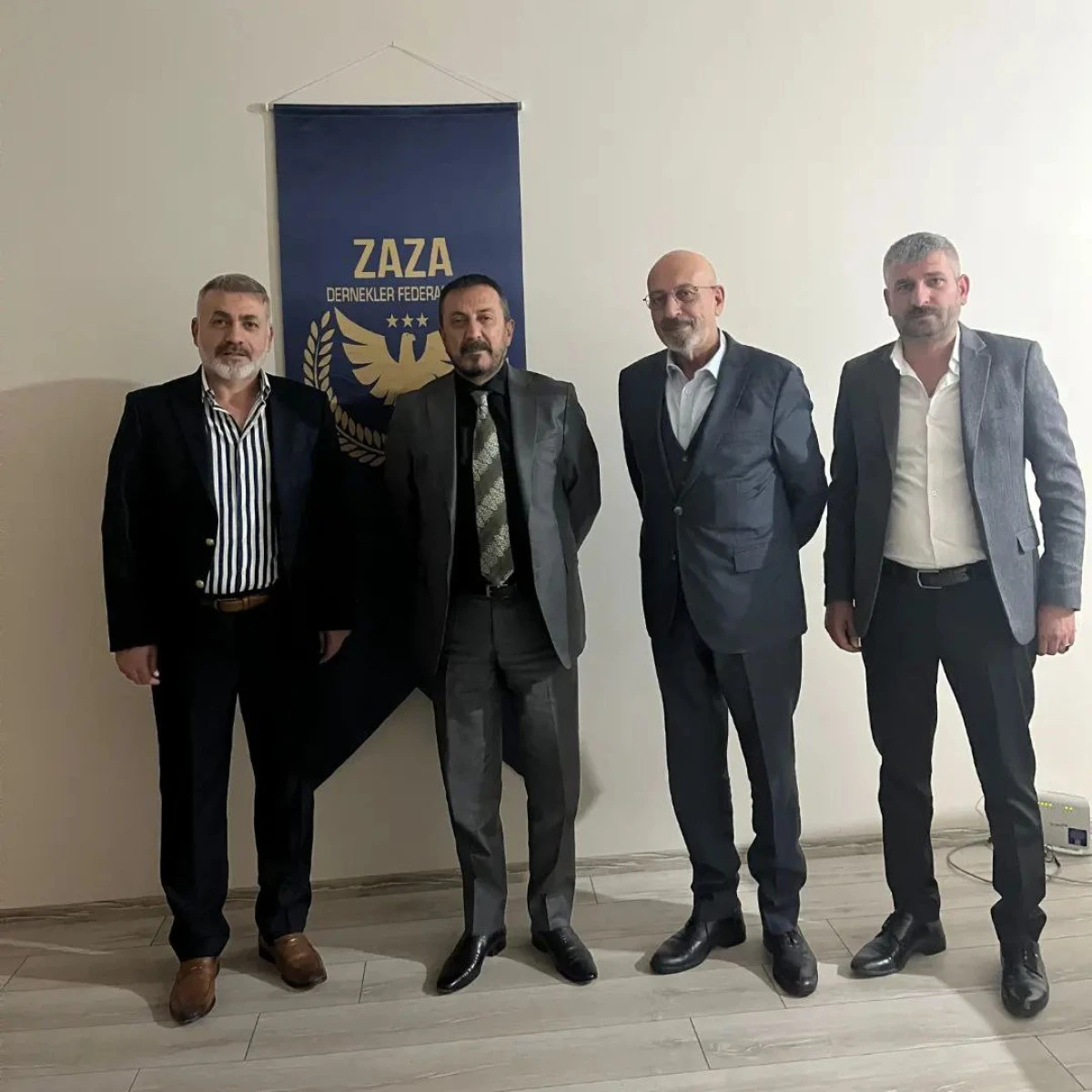 Zaza Ferhat'tan Zaza Dernekleri Federasyonu'na Anlamlı Ziyaret 